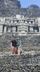 Xunantunich-Ruins-and-Belize-Cave-Tubing-from-caye-caulker