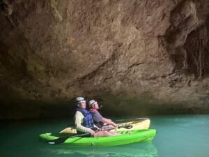 7-mile-Cave-Kayak-River-of-Caves-from-caye-caulker